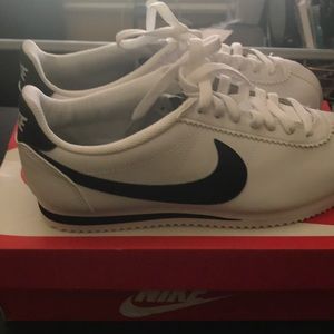 Nike Cortez